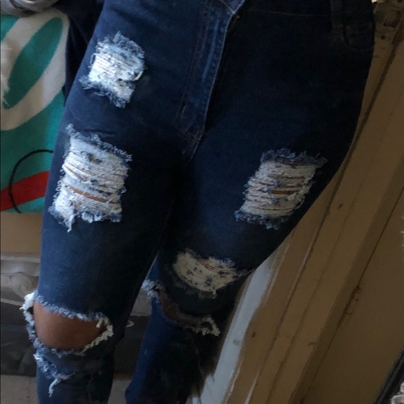 High waisted distressed high waisted jeans - Picture 1 of 1